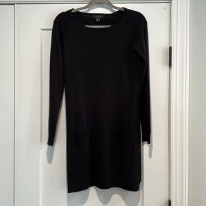 Black sweater dress with pockets